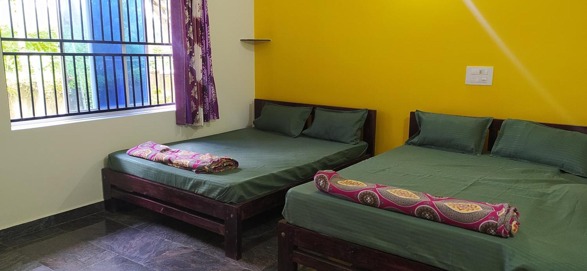Arundekar Home Stay In Beach Side Ac Room Gokarna  Exterior photo